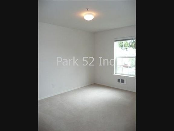 4th image of 1666 Kennedy Pl