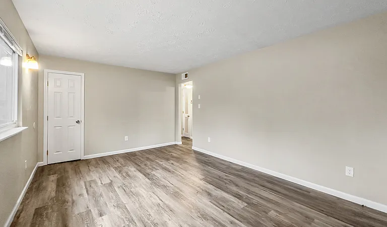 2215 Washington Pike #2 — Photo 5