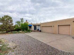 4 Eldorado Pl #3, Santa Fe, NM 87508
