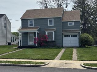 1018 S 4th St, Chambersburg, PA