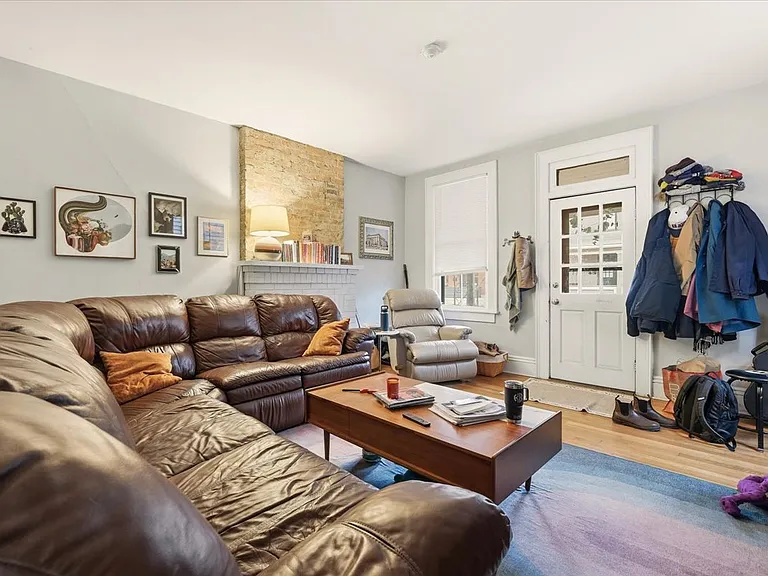 729 Jaeger St — Photo 4