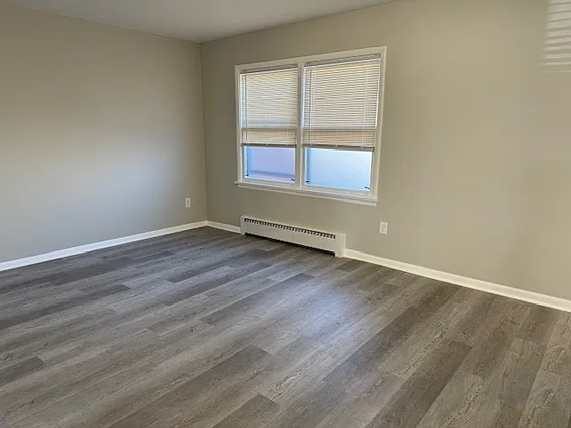 182 W North St #6 — Photo 8