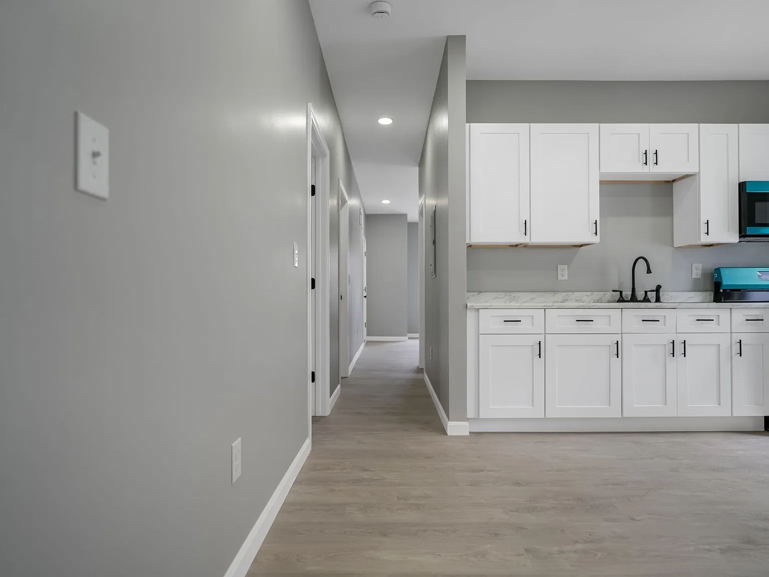 3 bed, 1200 sqft, $2,550 — Photo 4