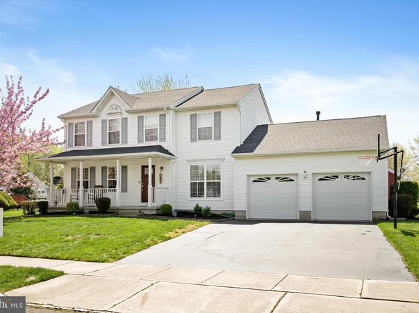 69 Amberfield Rd, Trenton, NJ 08691