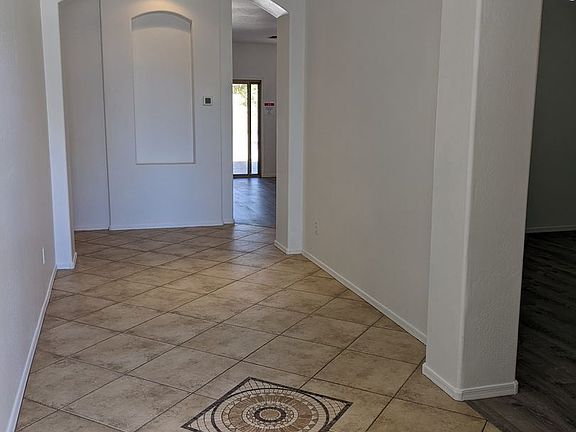 3rd image of 4916 E Thunderbird Dr