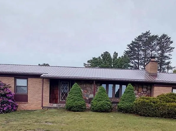 1085 Frosty Hollow Rd, Fisher, WV 26818
