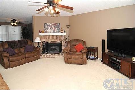 5th image of 7904 Settlement Dr