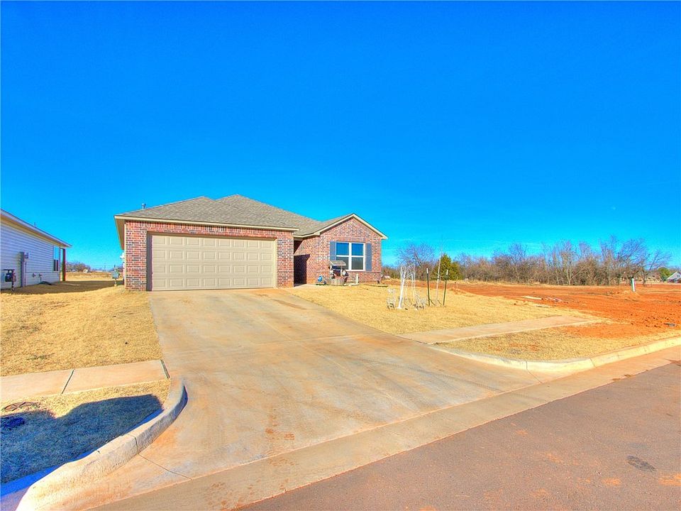 2212 Dillards Dr, Chickasha, OK 73018 Zillow