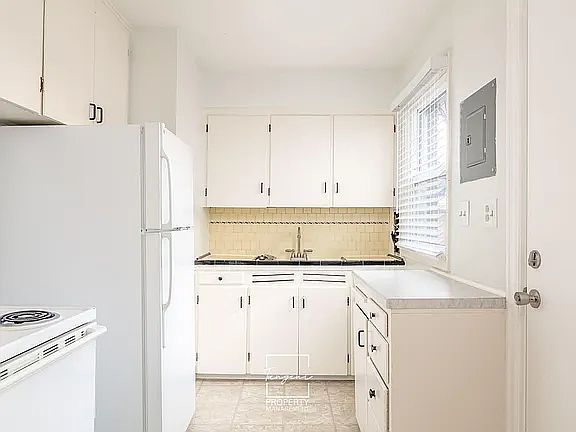 5th image of 234 N Skidmore St #234