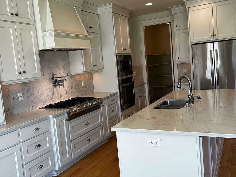 10402 NW 32nd Dr — Photo 12