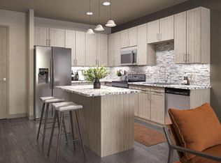 880 LYN, Irving, TX 75039