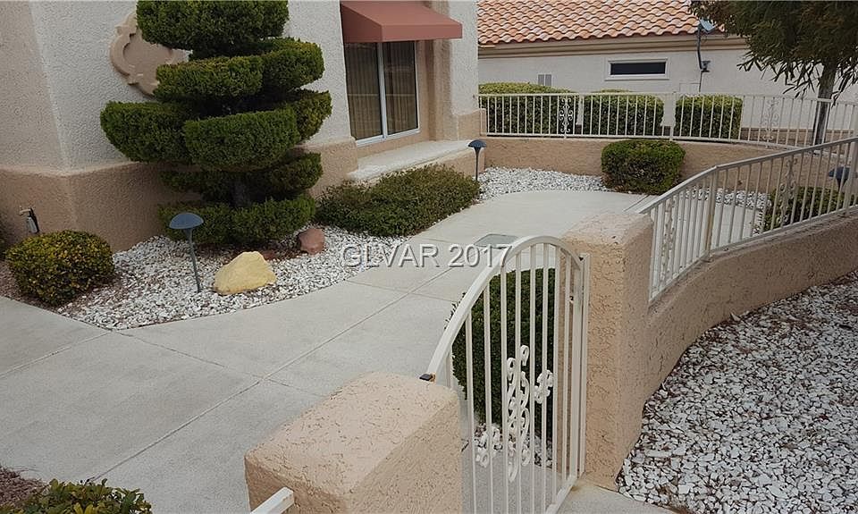 1st image of 10516 Shoalhaven Dr