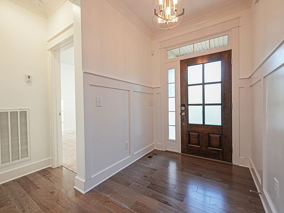 3rd image of 772 Beamon Dr