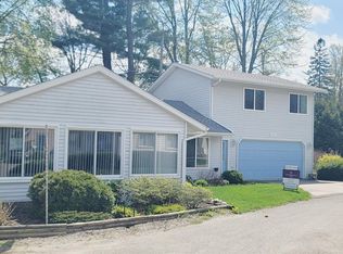 3681 Burtch Dr, Lakeport, MI 48059