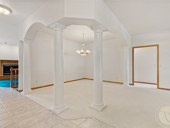 2nd image of 4544 Rio Vista Dr