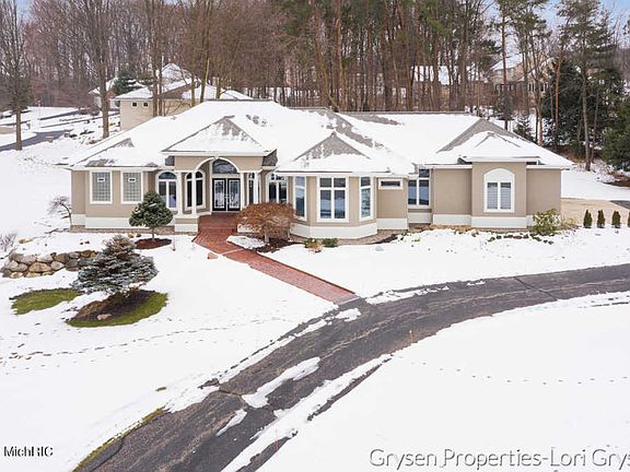 5th image of 86 Stonehenge Dr SW