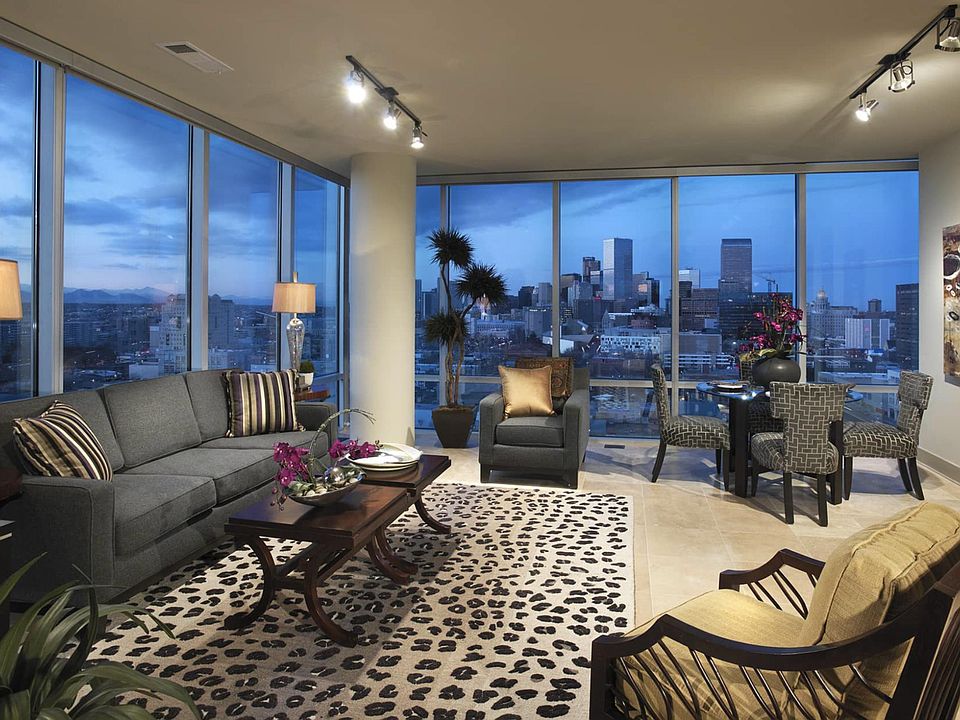 1st image of 860 N Broadway #313