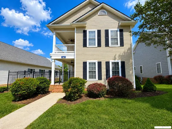 1153 Cranberry Ct, Moneta, VA 24121
