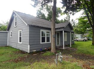 4431 1st St, Bacliff, TX 77518