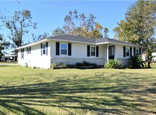 653 Parish Rd, Lake Charles, LA 70611