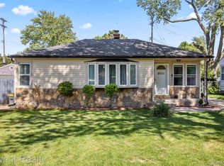 4673 Dearborndale St, Dearborn Heights, MI 48125