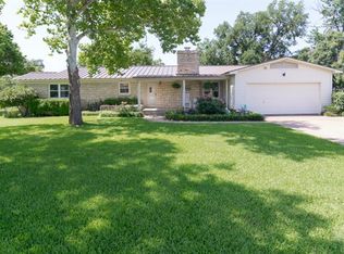 7214 Bridges Ave, Richland Hills, TX 76118