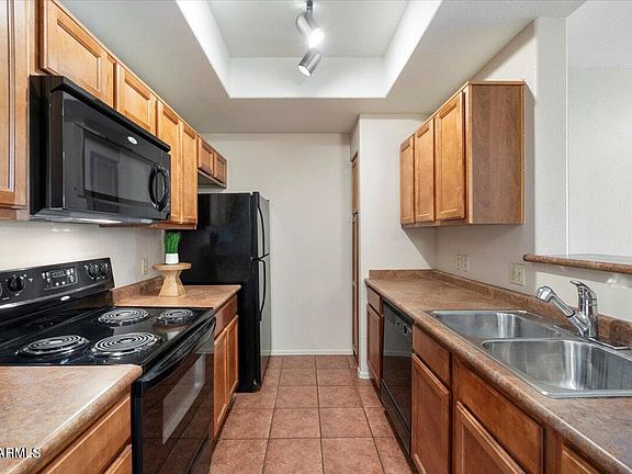 4th image of 3830 E LAKEWOOD Parkway #1087