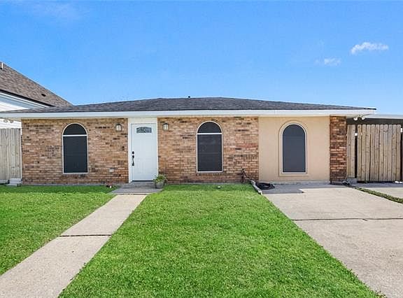 2nd image of 3313 Dauterive Dr
