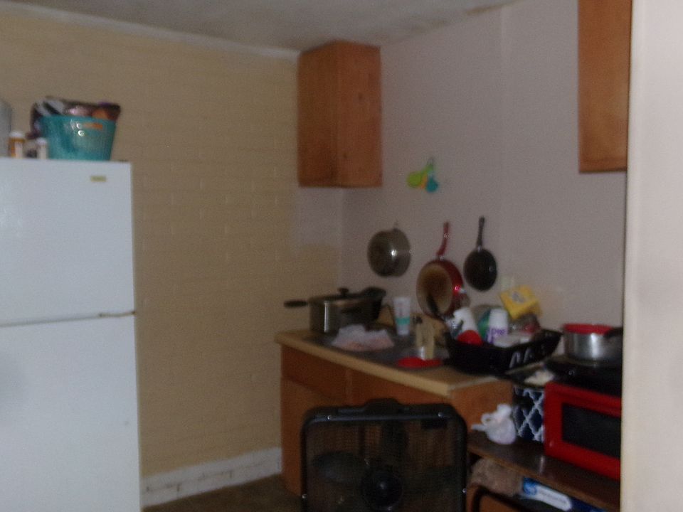 2nd image of 3009 S Ash St