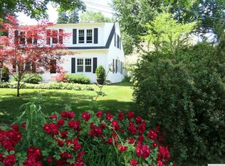 15 Eichybush Rd, Kinderhook, NY 12106