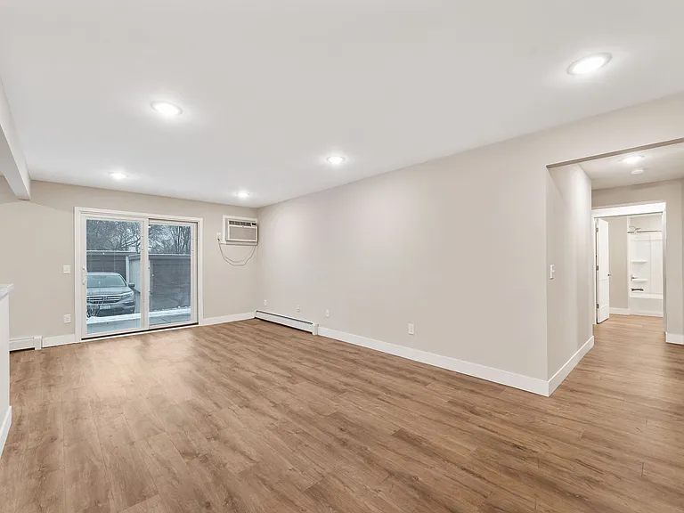 621 Santa Vera Dr — Photo 58