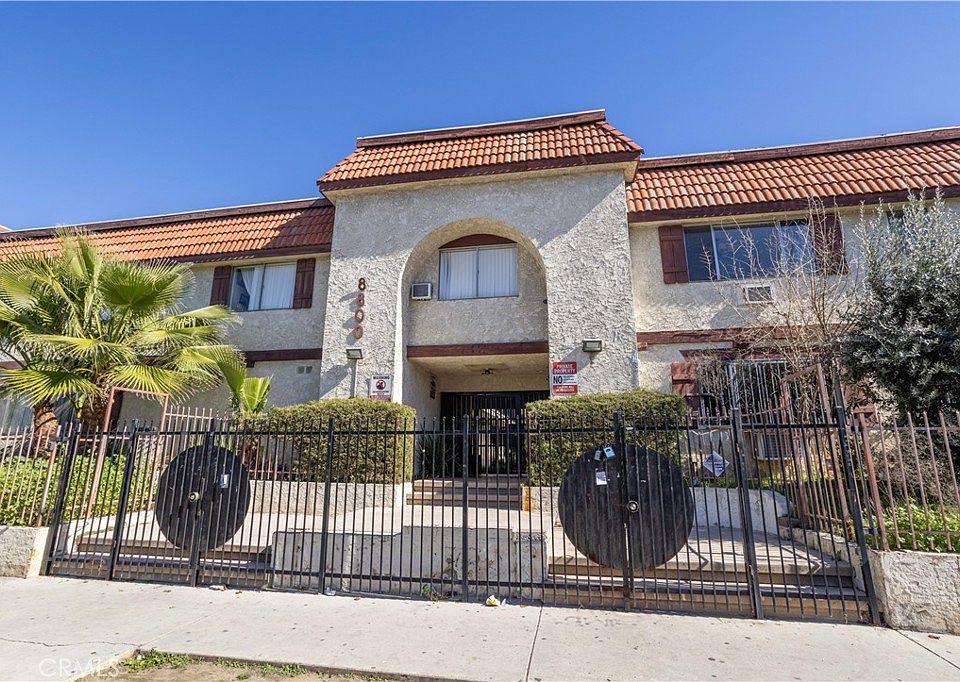 1st image of 8800 Cedros Ave APT 217