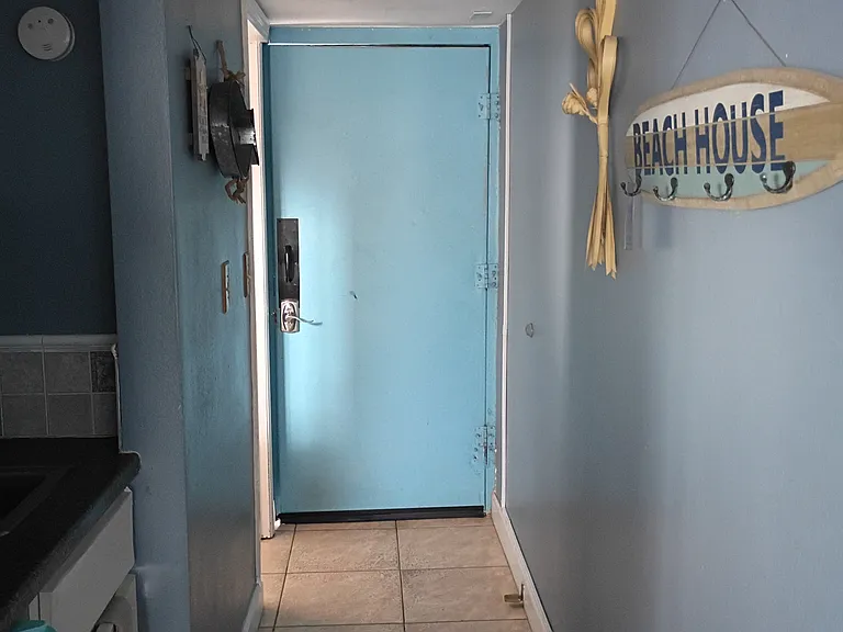 219 S Atlantic Ave #B — Photo 8