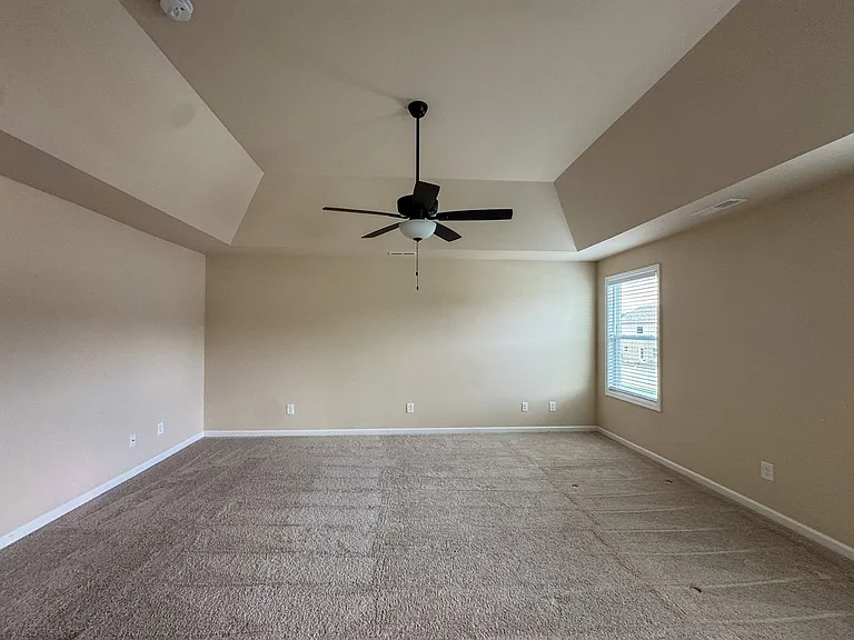 1465 Draw Bridge Ln — Photo 17