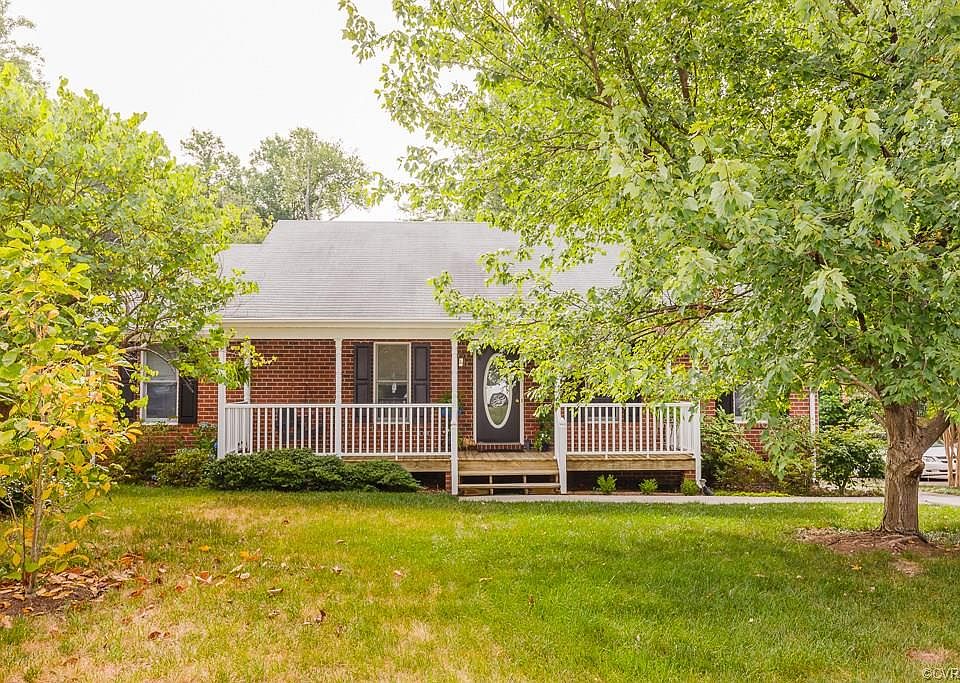 1st image of 9062 Fayemont Dr