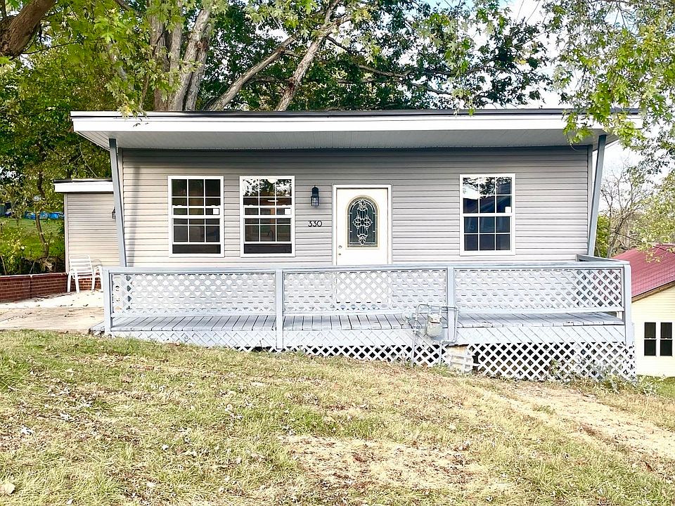 1st image of 330 Hitchins Ave