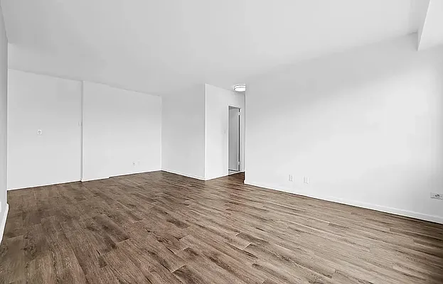 Rented by REAL New York | media 5