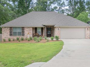 88 Travertine Dr, Hattiesburg, MS 39402