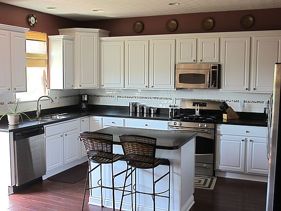 5th image of 6173 Cenpac Ave