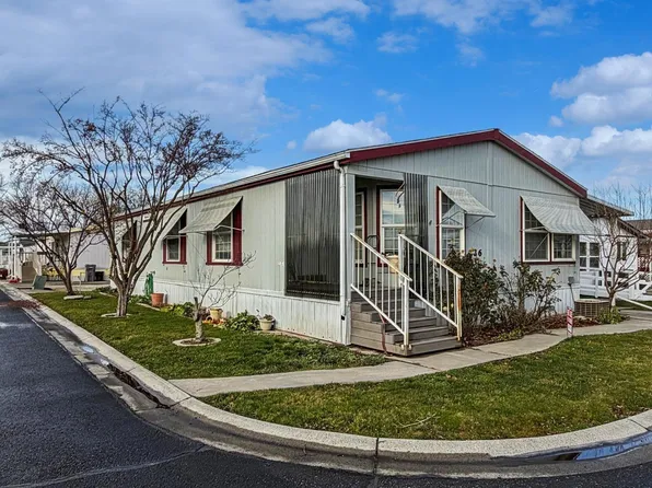 2115 6th Ave Trailer 26, Clarkston, WA 99403