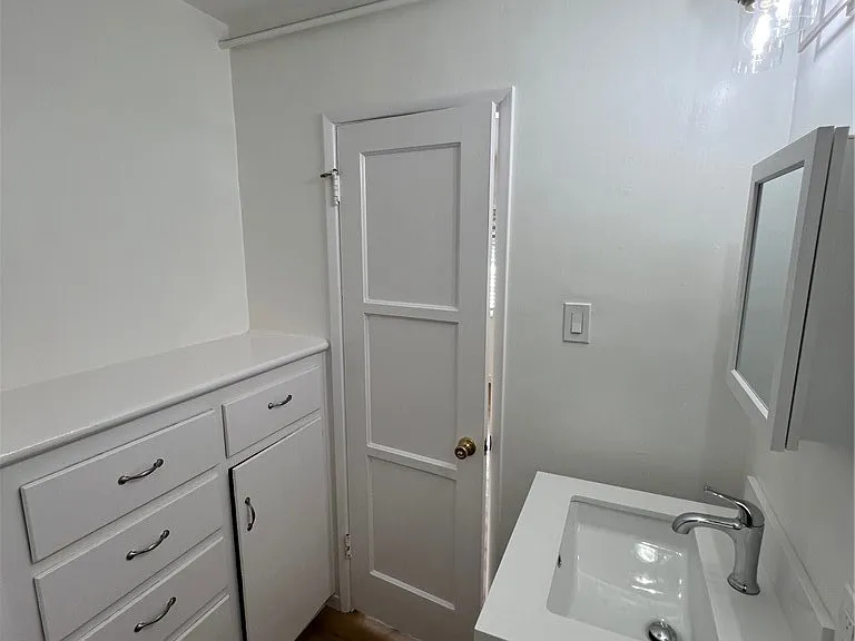 75 Granada Ave — Photo 12