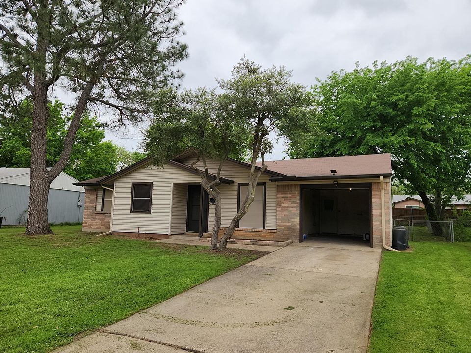 1st image of 1117 Glenn Dr