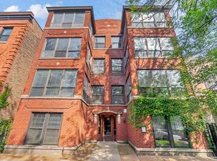3709 N Fremont St APT 2, Chicago, IL 60613