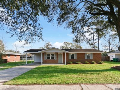 1906 Carolyn Ave, Denham Springs, LA, 70726