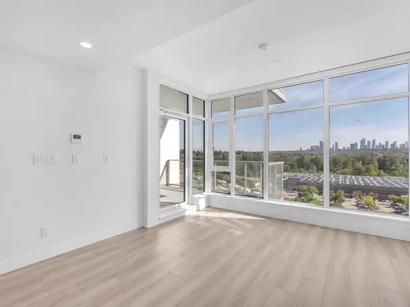 2381 Beta Ave #1107, Burnaby, BC V5C 5N1