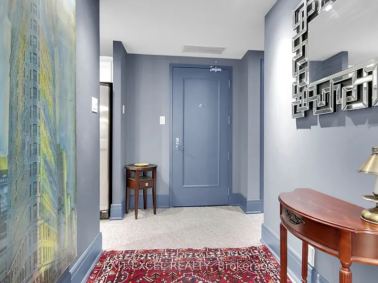 700 Sussex Dr #309 — Photo 21