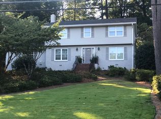 550 Spalding Dr, Sandy Springs, GA 30328
