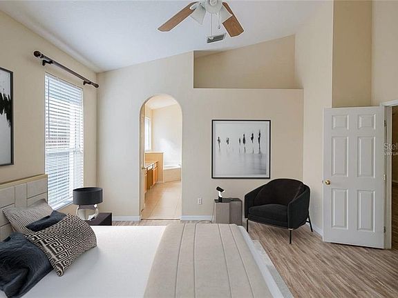 5th image of 5453 Glen Oak Pl
