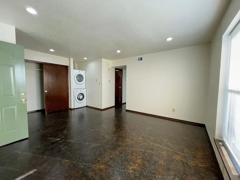 Norman Apartments — Photo 80