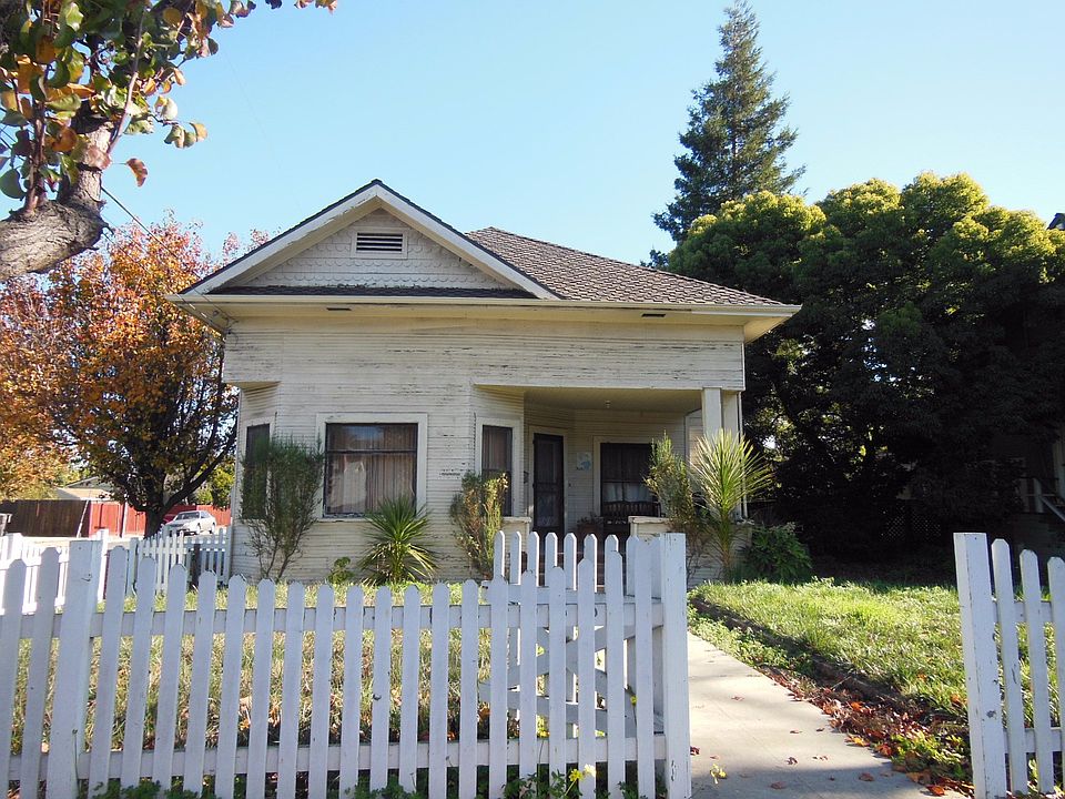 1st image of 300 N Central Ave